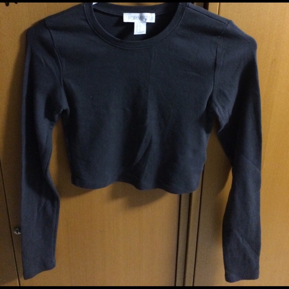 Long Sleeve Crop Top